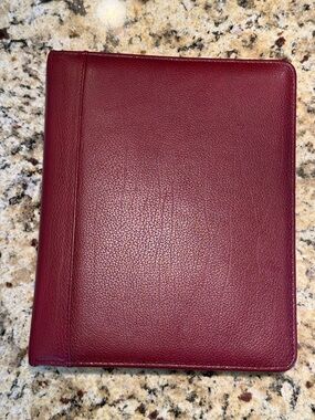 Franklin Covey Quest Burgundy Leather Zip Binder Planner 7 Ring